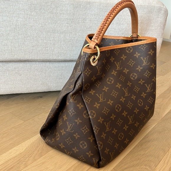 Louis Vuitton monogram Arsty - Picture 2 of 5